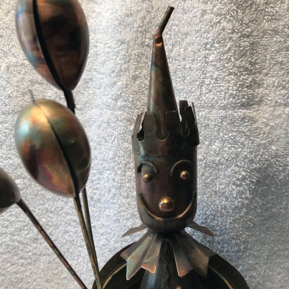 Vintage Copper Clown Decor With Balloons - Handmade Metal Art Sculpture - Quirky - Picture 2 of 14